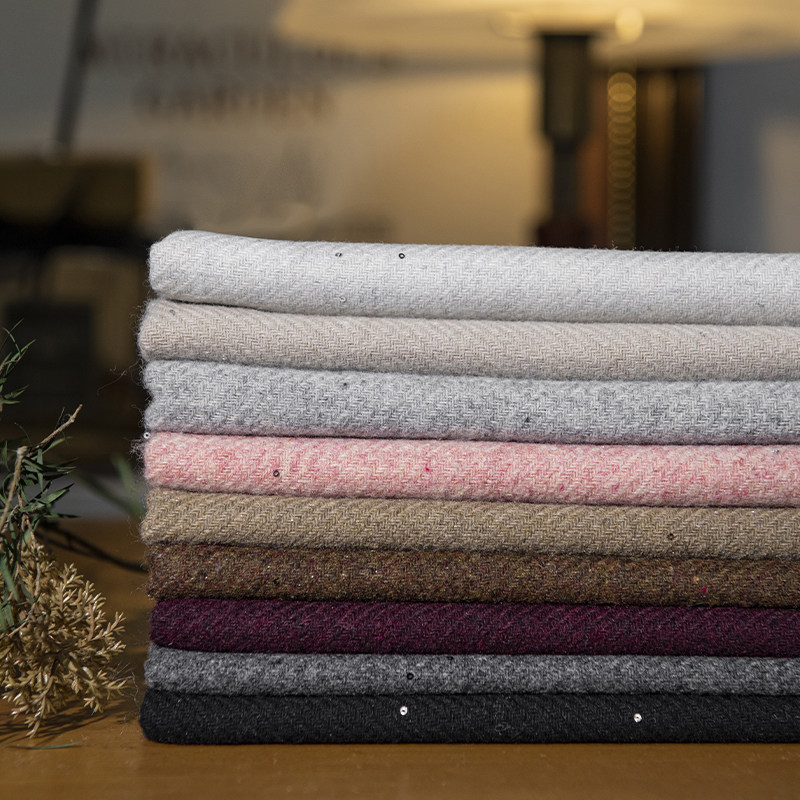ผ้าทวีดผสมขนสัตว์ลายดาวระยิบระ - Sewing Tweed บทวิจารณ์และราคา